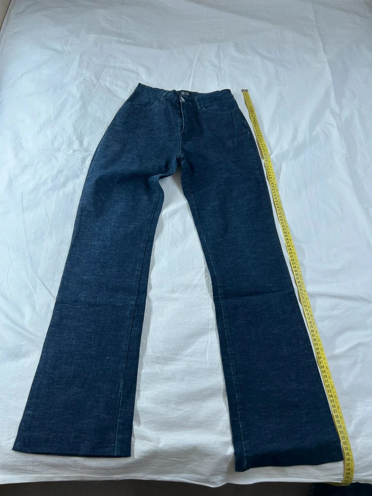 Jean évasé bleu marine stk